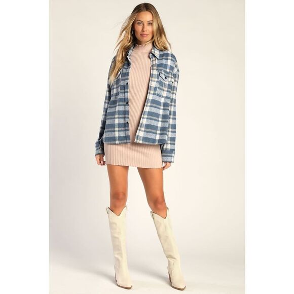 ✨Warmest Welcome Blue Plaid Oversized Shacket
Lulus✨ - Picture 1 of 7